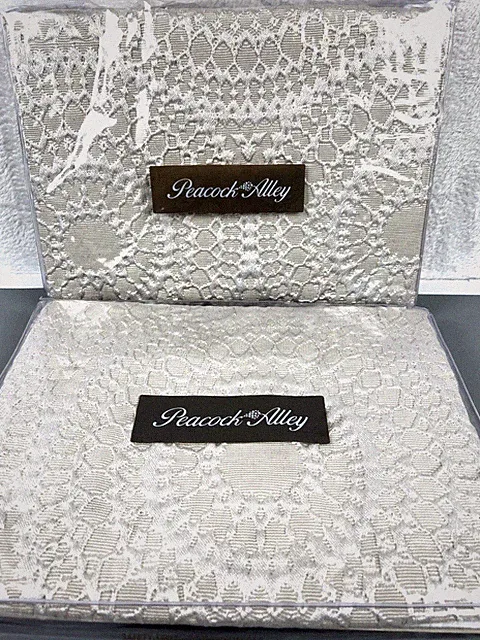2 Peacock Alley Standard Medaglione Oyster Matelasse Shams Tan & Ivory Medallion