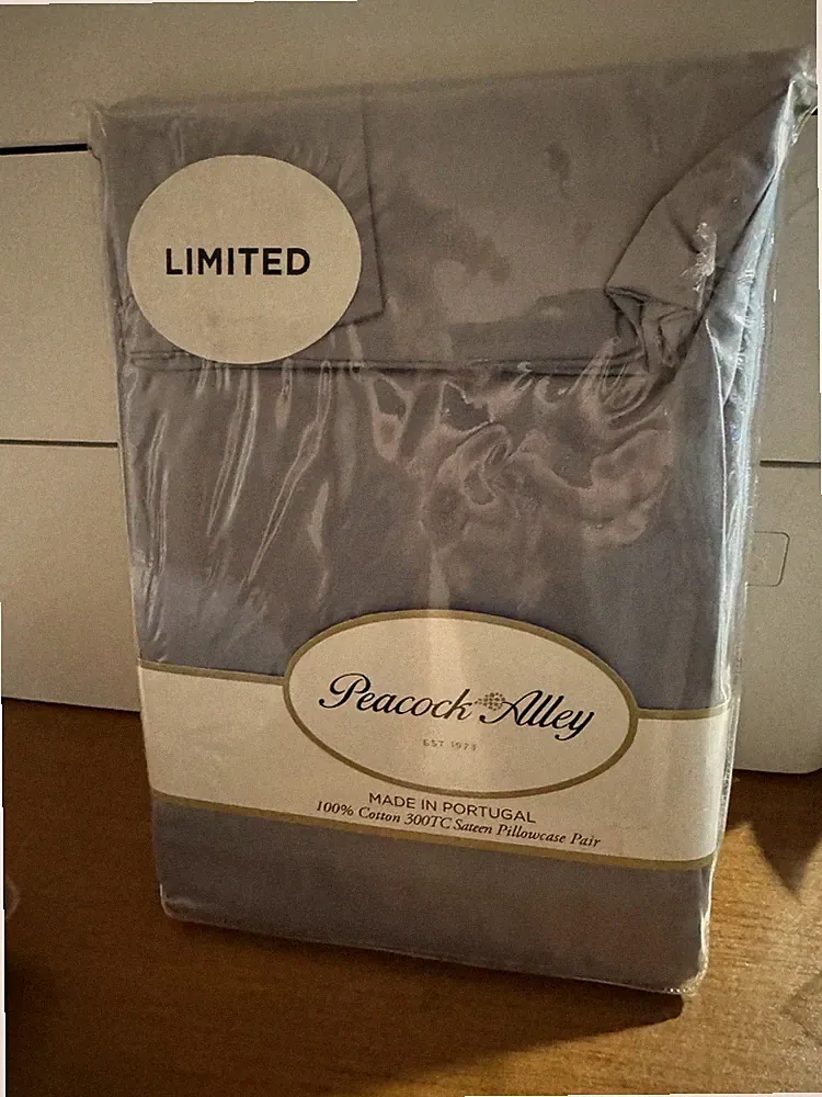 Peacock Alley 100% Cotton 300TC Sateen Standard Pillowcases (Pair) Gray New K1
