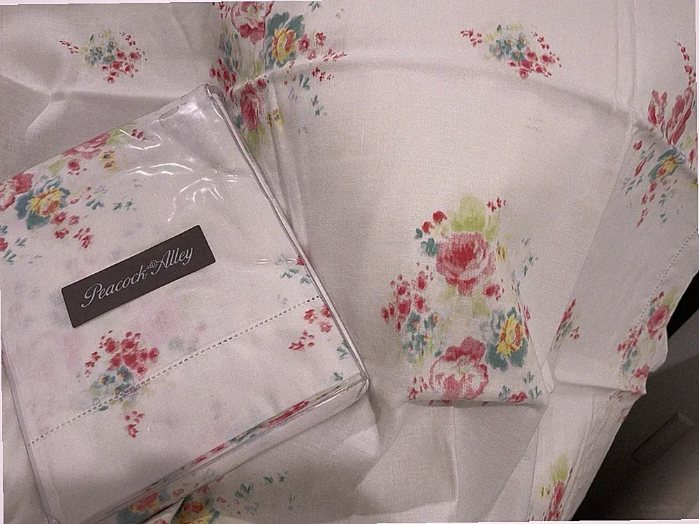 Peacock Alley Portugal NWT 2pc King Shams 70% Cotton 30% Linen Superb Rare