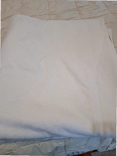 Turtle Creek Peacock Alley All Seasons 100% Cotton Blanket 96” x 95” Queen white