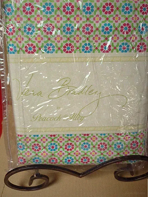Vera Bradley Peacock Alley Bedskirt Capri - Twin Never Used - RARE